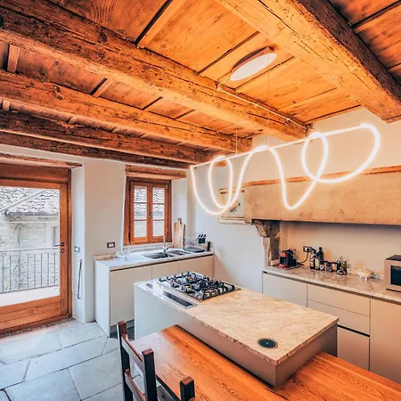 Casa Lierna 11