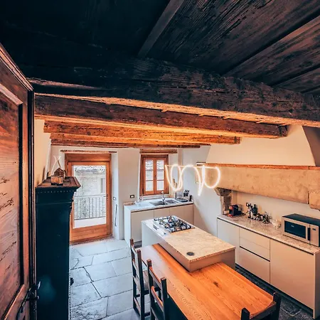 Casa Lierna 11 Holiday home